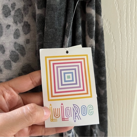 LulaRoe Womens Cardigan XS Gray Leopard Print Open Long Slip Casual Outdoor Chic - Picture 6 of 17